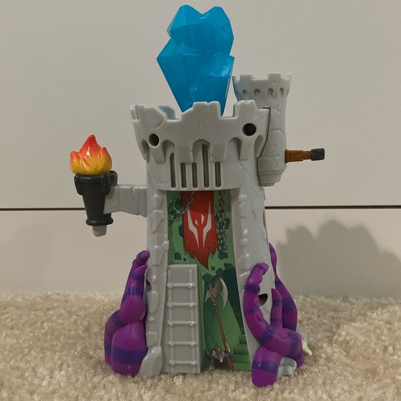 Mighty Wizard Vog Red Wand, Magical Wizard Tower & Accessories! | Tower Untested - Picture 5 of 9